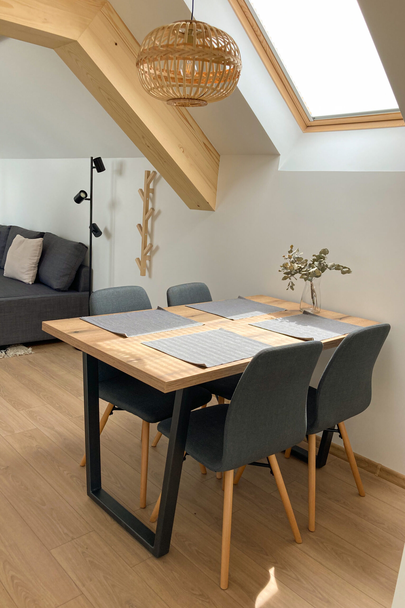 Trpezarija u privatnom smeštaju Agro Lux u Sokobanju.